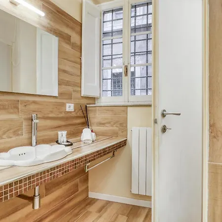 Easybnb - Domus Orbitelli * Rom